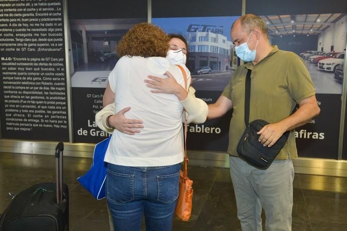 21-06-20 TELDE. Llegadas del aeropuerto en el primer día de nueva normalidad. Fotógrafo: ANDRES CRUZ  | 21/06/2020 | Fotógrafo: Andrés Cruz