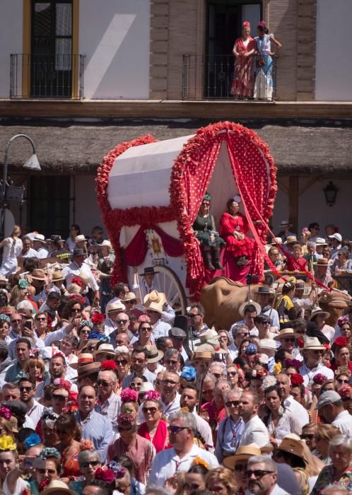 Camino al Santuario de la Virgen del Rocío en Almonte.