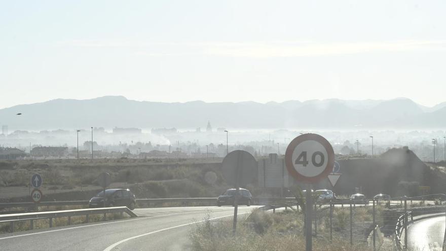 Imagen de archivo de contaminación en la ciudad de Murcia.