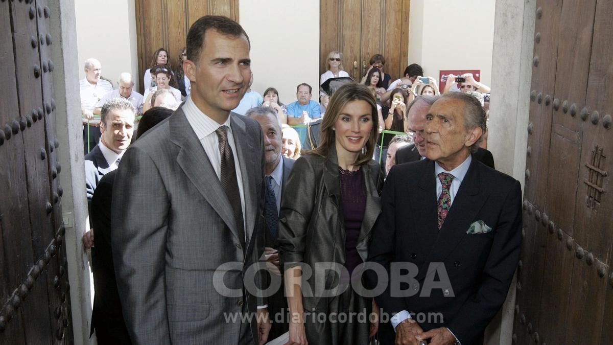 Los Reyes de España con Antonio Gala en una imagen de archivo.