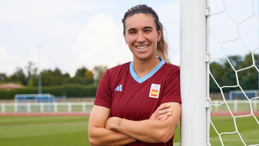 Mariona Caldentey antes del partido de cuartos de final contra Colombia