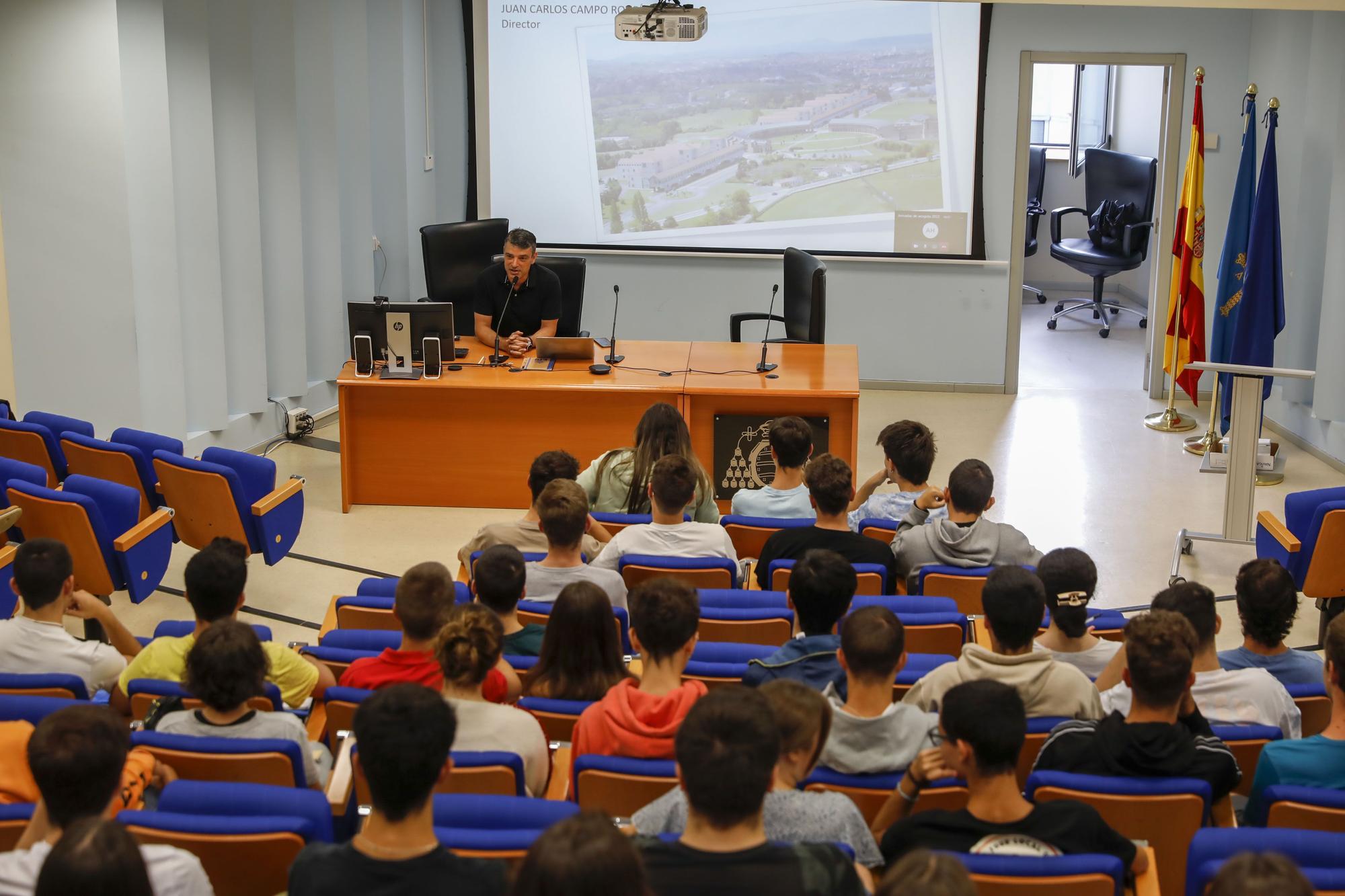 En imágenes: Inicio de curso en la Escuela Politécnica de Gijón