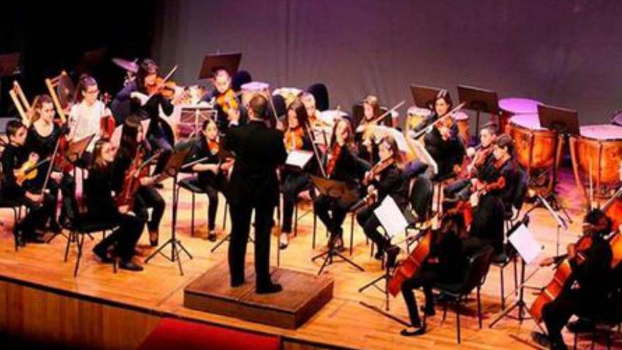 El primer foro de directores de orquesta se celebra en Llíria