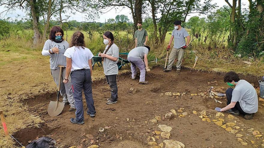 La excavación de Lucus Asturum revela indicios de trama urbana - La Nueva España - Vimarsana News