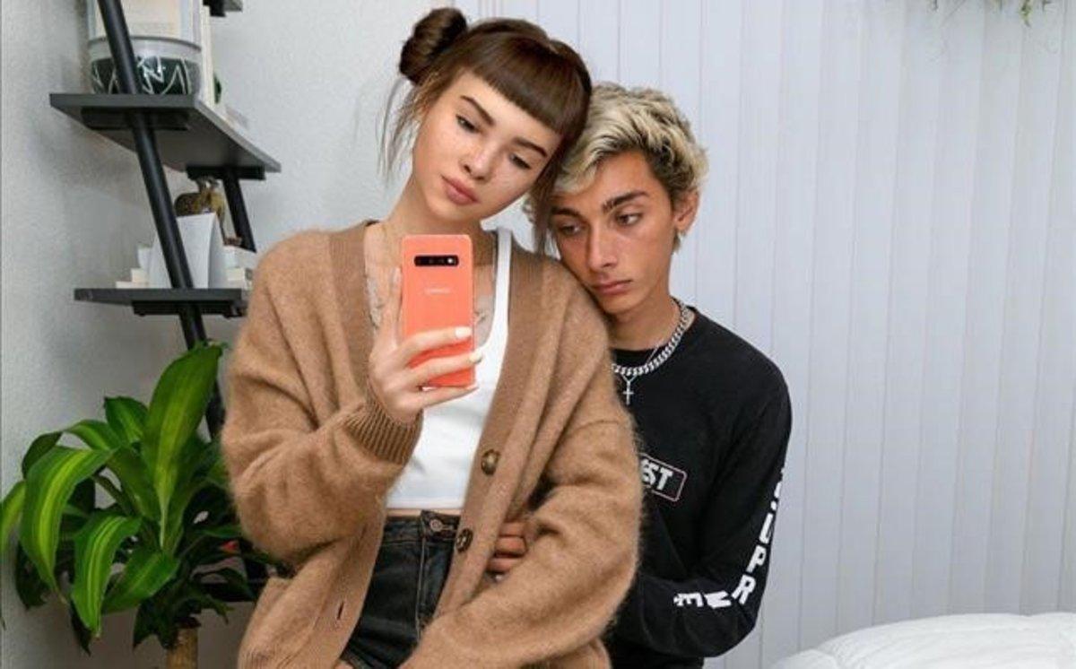 La estrella virtual Lil Miquela, con su exnovio humano Nick.