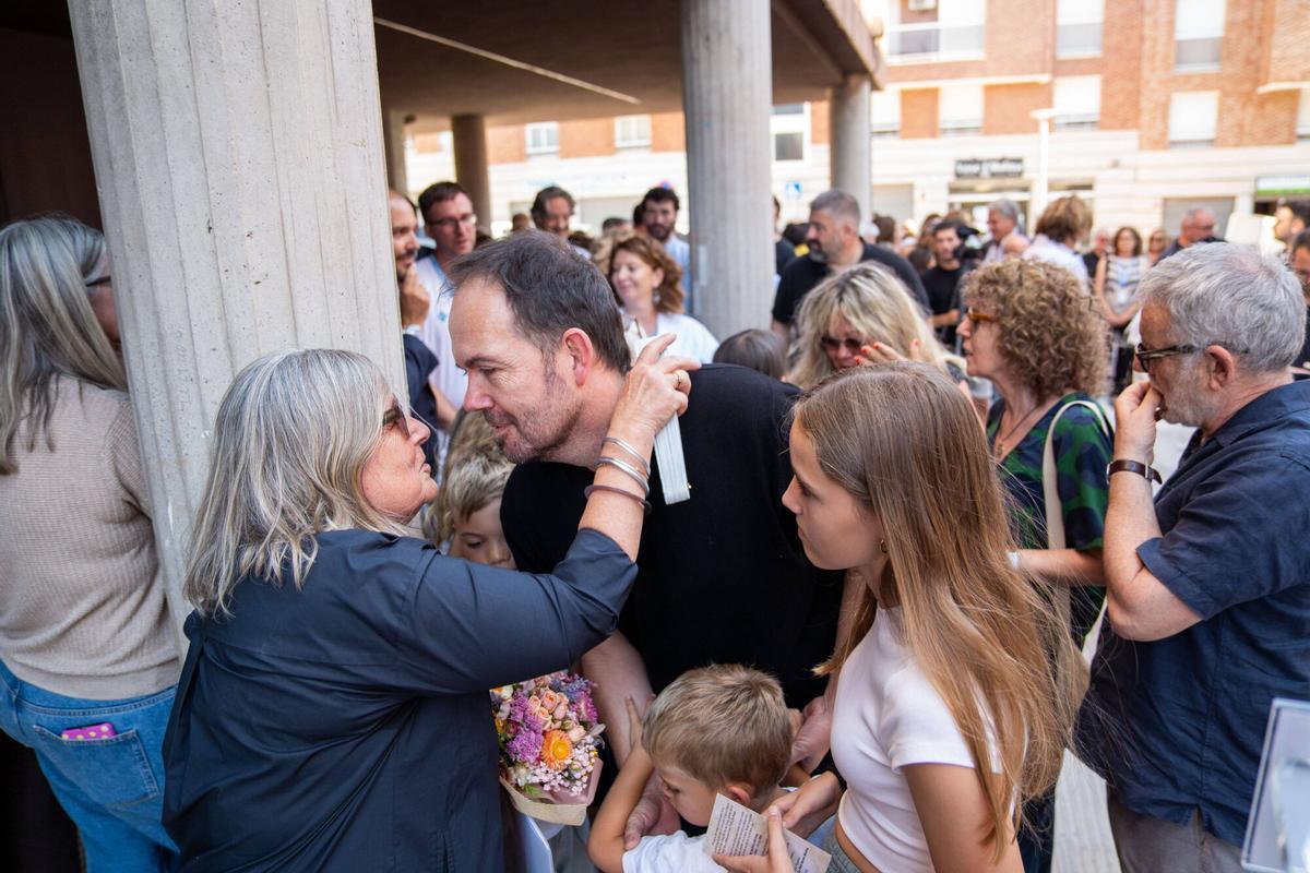 Inauguració del nou Cap de Sant Fruitós de Bages, Dr Pere Moran Medina, amb familiars i el conseller de presidència Albert Dalmau