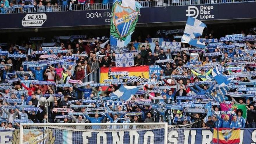 Afición malaguista en La Rosaleda