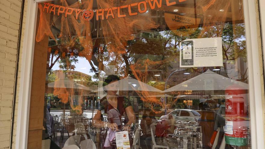 Los establecimientos de distintos puntos de la ciudad se suman a Halloween