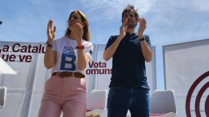 La candidata de Comuns Sumar a la presidencia de la Generalitat, Jéssica Albiach y el ministro de Cultura, Ernest Urtasun.