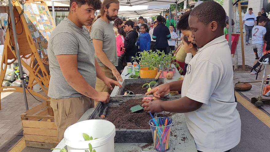 Inca celebra el Dijous Gros, su feria de primavera