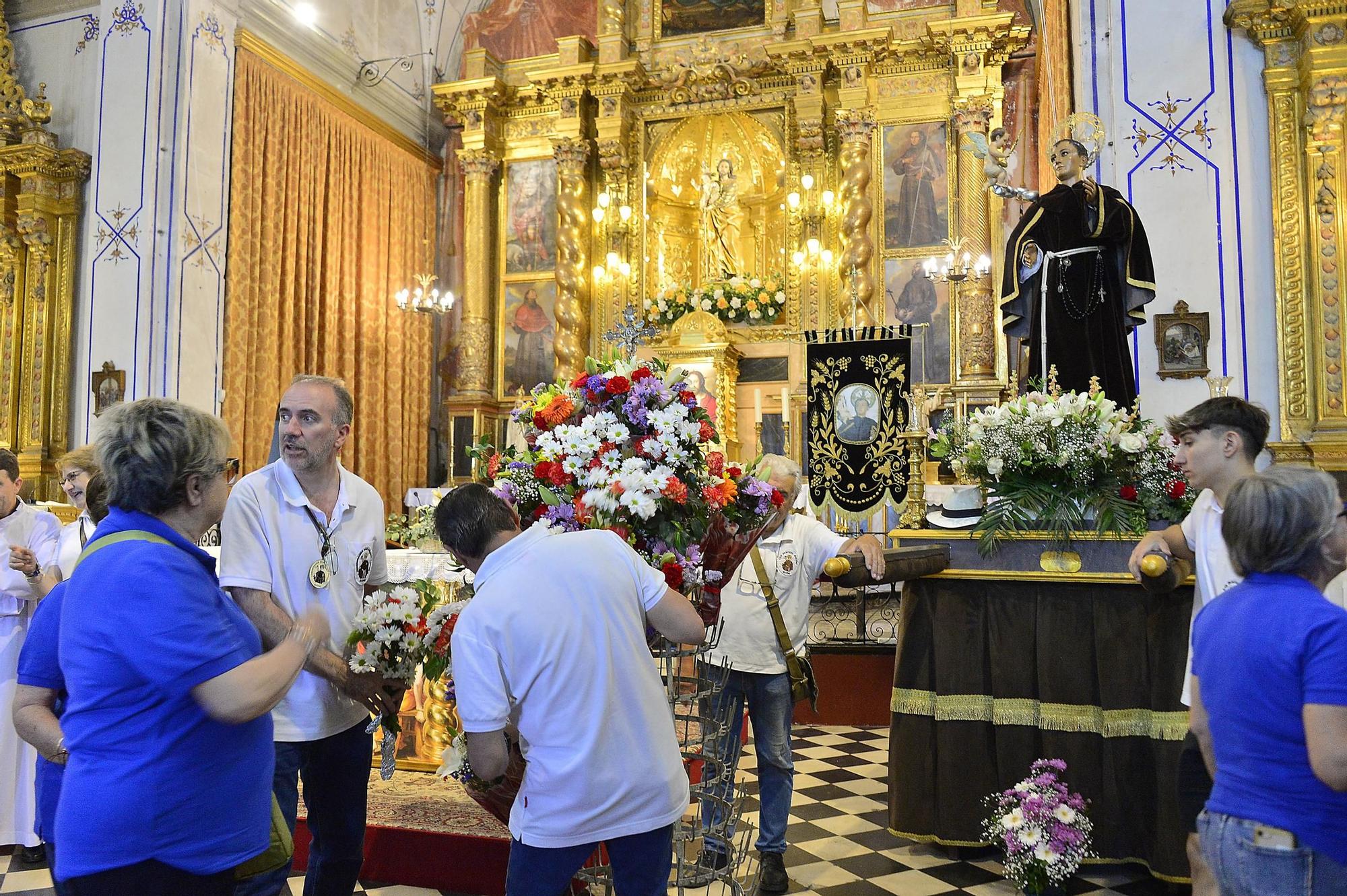 Ofrenda de flores a San Pascual