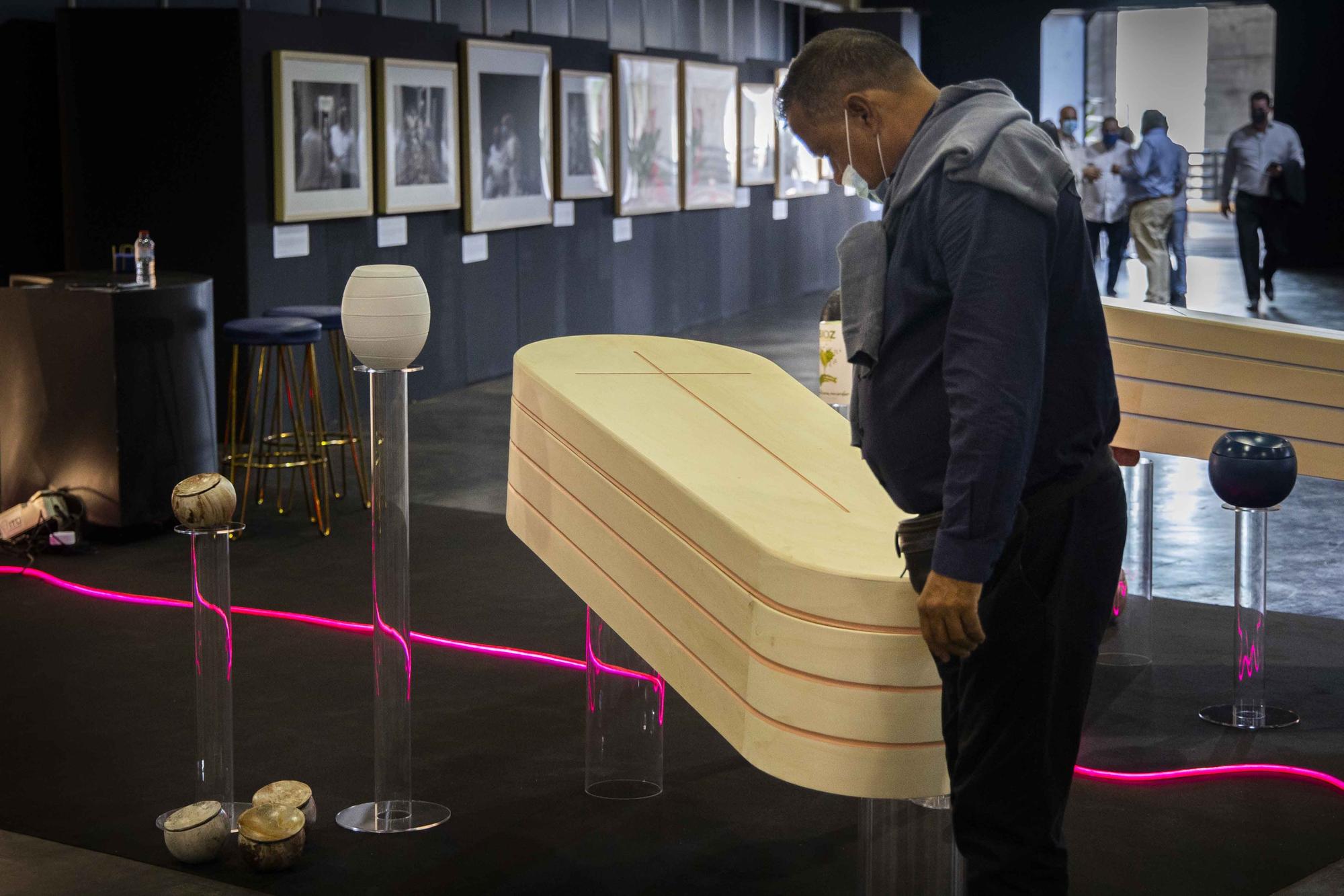 Funermostra, el escaparate del negocio del descanso eterno