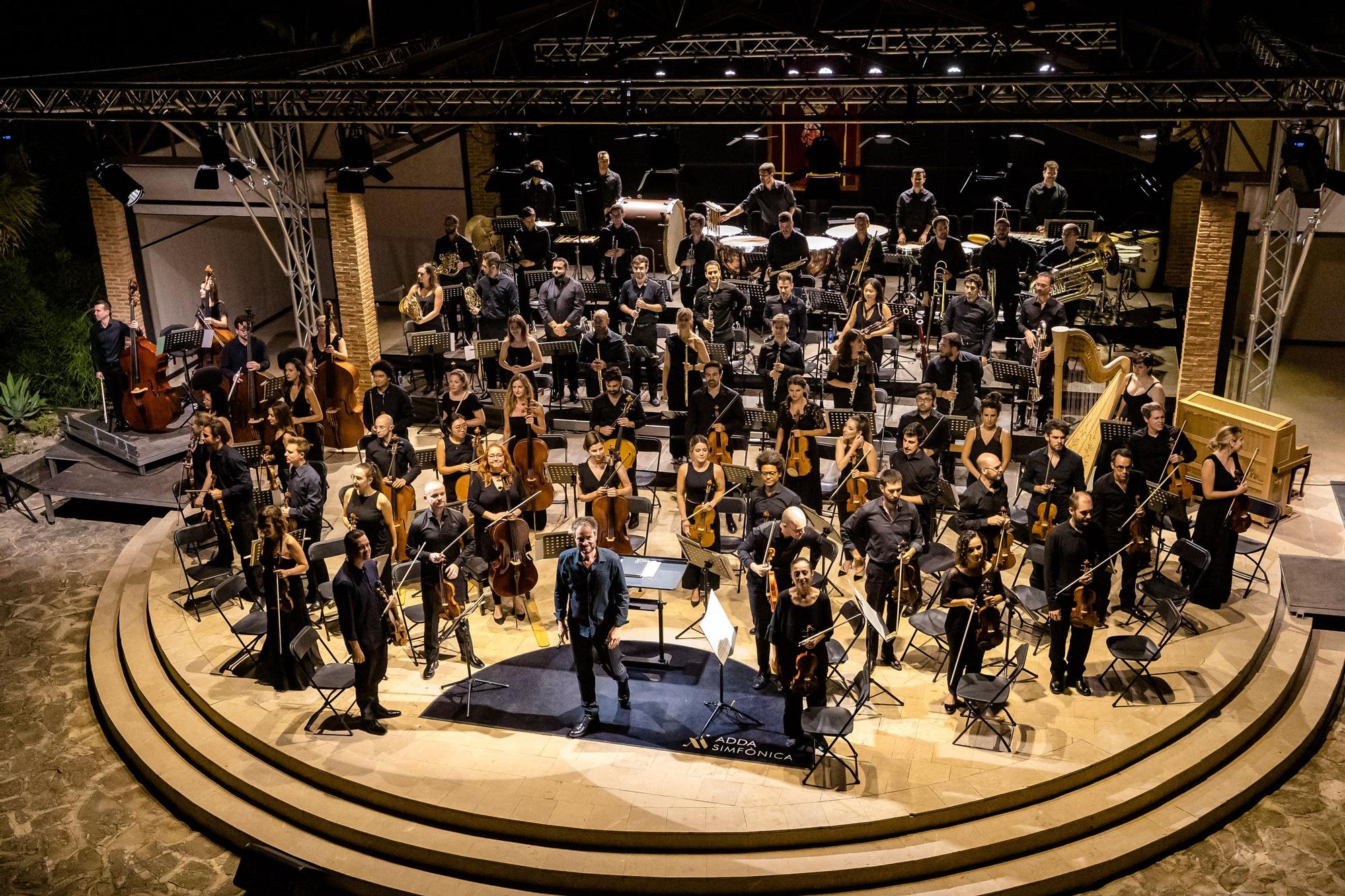 Concierto extraordinario ADDA SIMFÒNICA en Finestrat a cargo del director alterno Josep Vicent en el Auditori del Castell