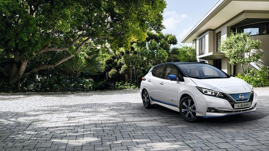 El Nissan LEAF eléctrico está repleto de tecnología avanzada y marcó la referencia para los vehículos eléctricos del mercado generalista