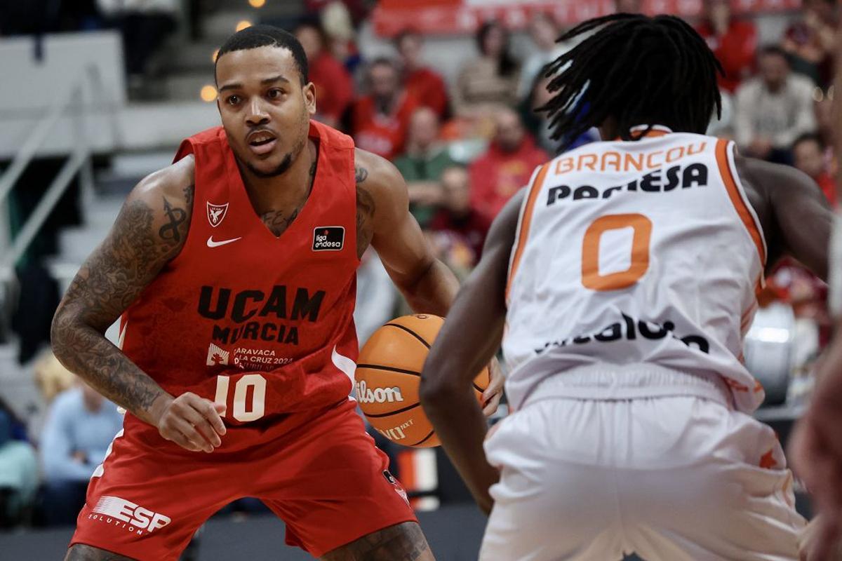 Las mejores imágenes del UCAM Murcia - Valencia Basket