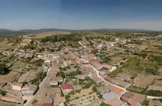 Figueruela de Arriba decide reabrir tras cinco años el camping Sierra de la Culebra