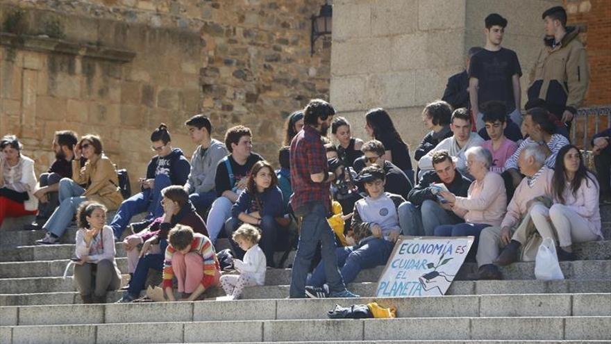 Llamamiento para participar en la protesta contra el cambio climático