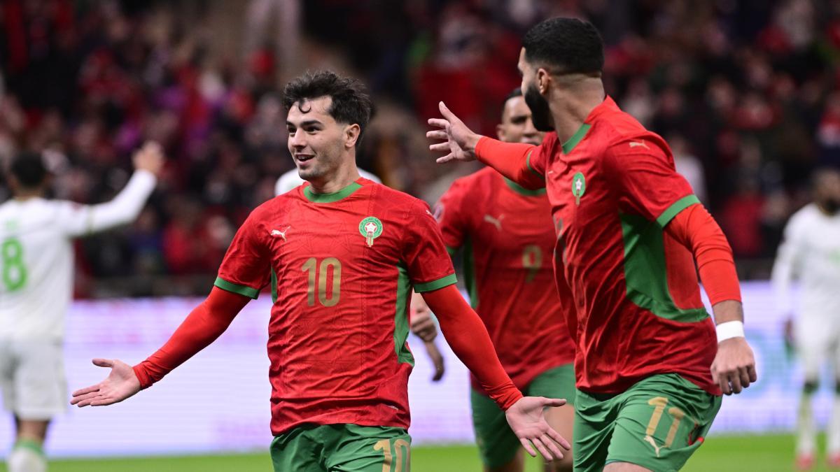 Los jugadores de Marruecos celebran el billete a la final de la Copa África