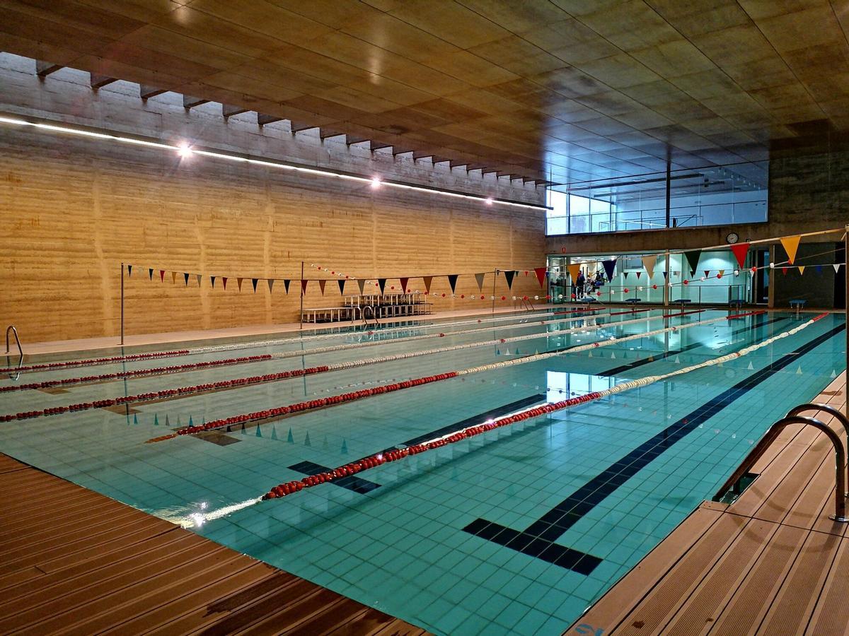 PISCINA CLIMATIZADA TORO REAPERTURA