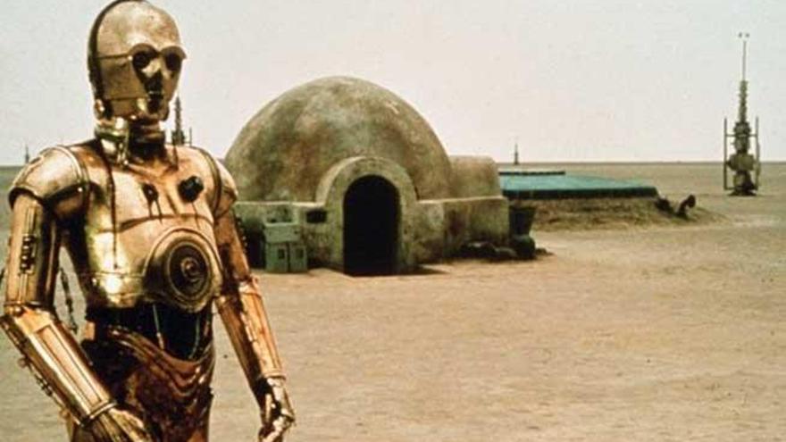 C3PO, en el planeta &#039;Tatooine&#039;.