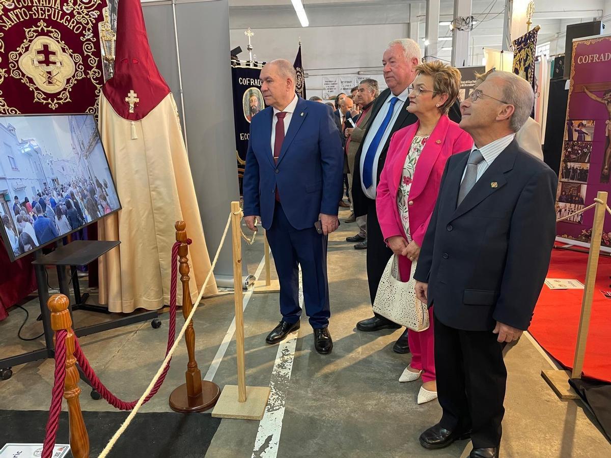 Inauguración de la XLII Exposición Diocesana de Semana Santa en Alzira.
