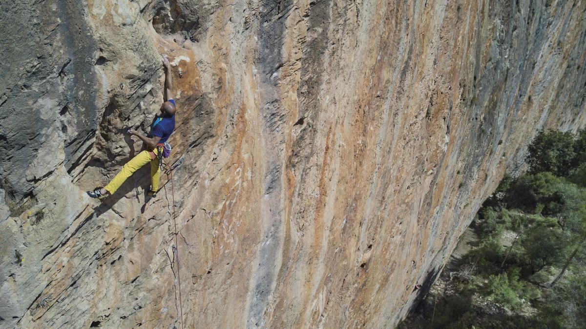 Un proyecto del Consell prohíbe la escalada en 200 puntos de la provincia de Alicante