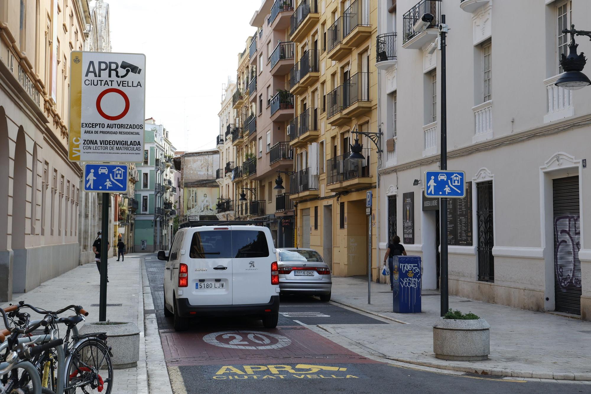 Las cámaras que multarán a los coches en el centro de València