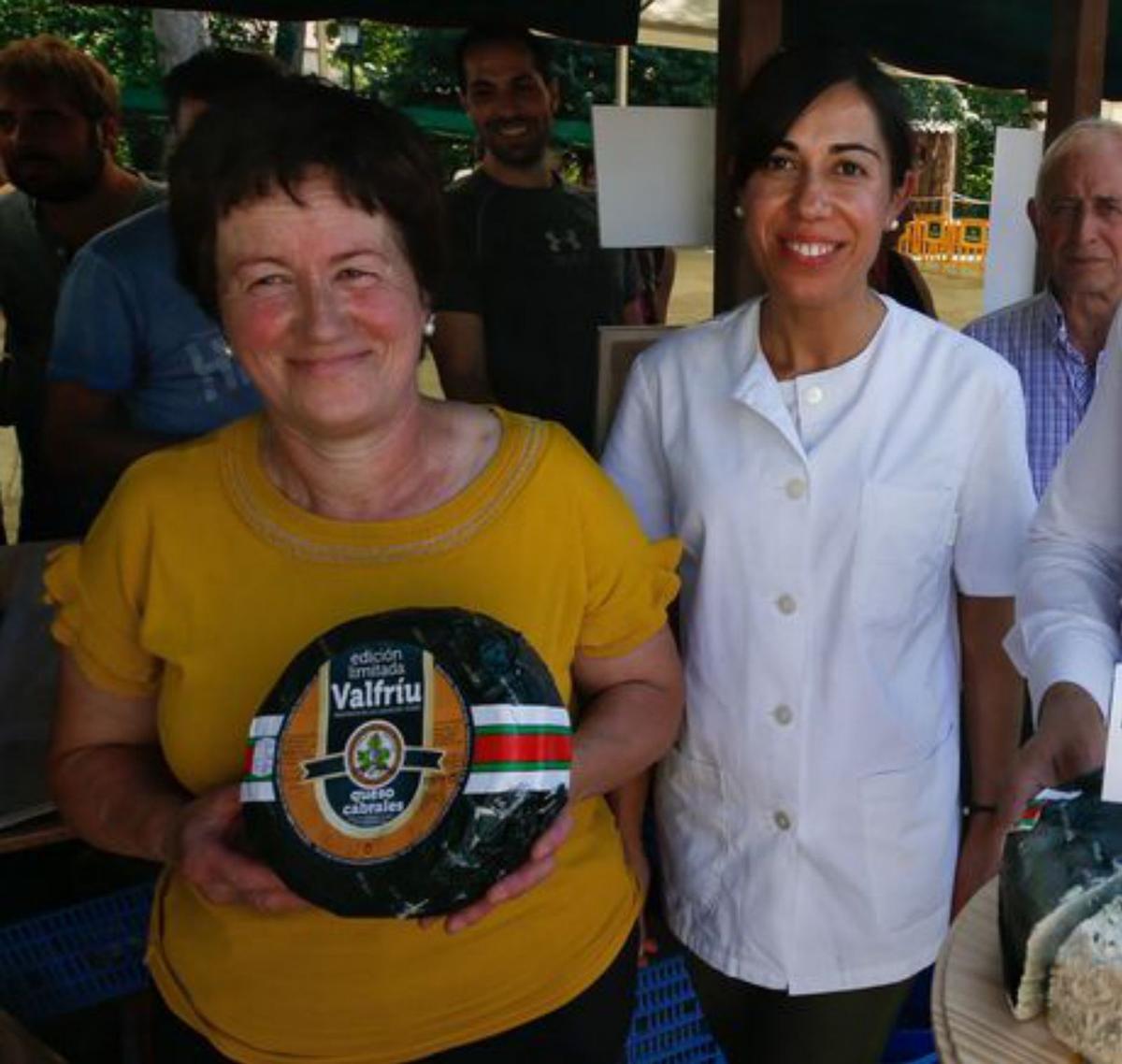 Aplauso mundial en Portugal al queso asturiano