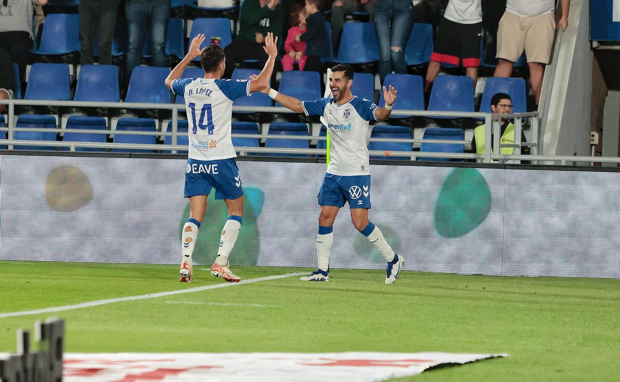 CD Tenerife-AD Alcorcón, en imágenes