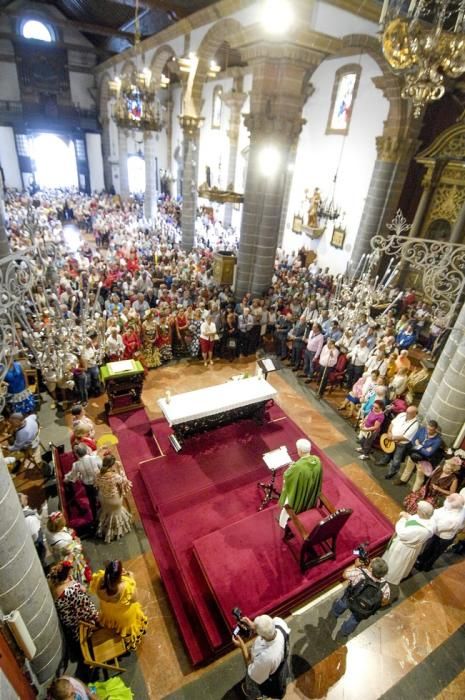 ROMERIA ROCIERA Y OFRENDA A LA VIRGEN