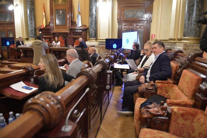 El pleno de A Coruña aprueba el cambio del plan general para crear el polígono del Parque del Agra
