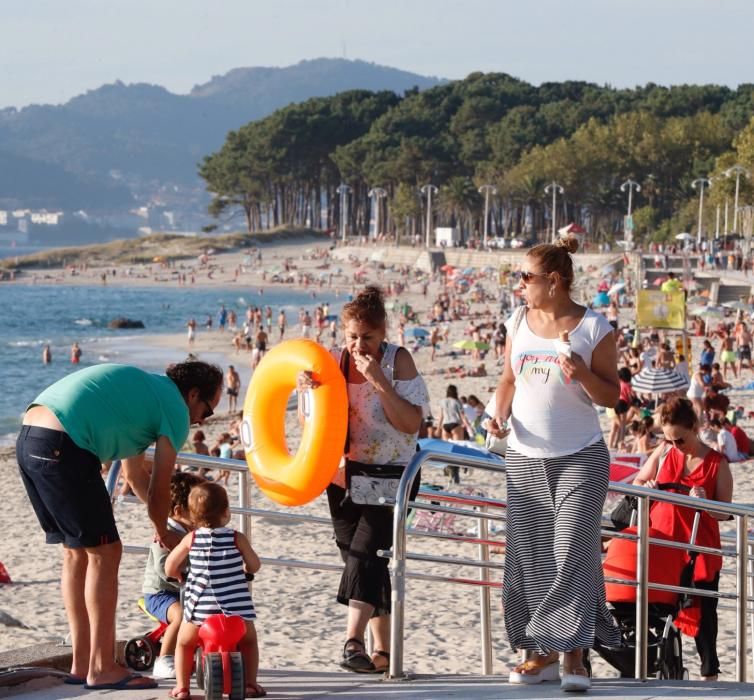 Final del verano a 30 grados en las Rías Baixas