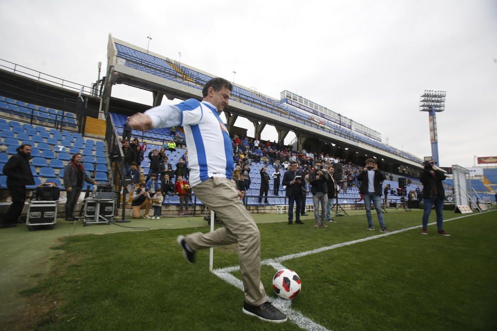 INFORMACIÓN homenajea a Kempes