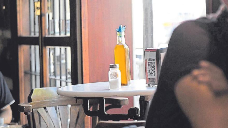 La cuenta atrás para las monodosis reduce el plástico en los bares