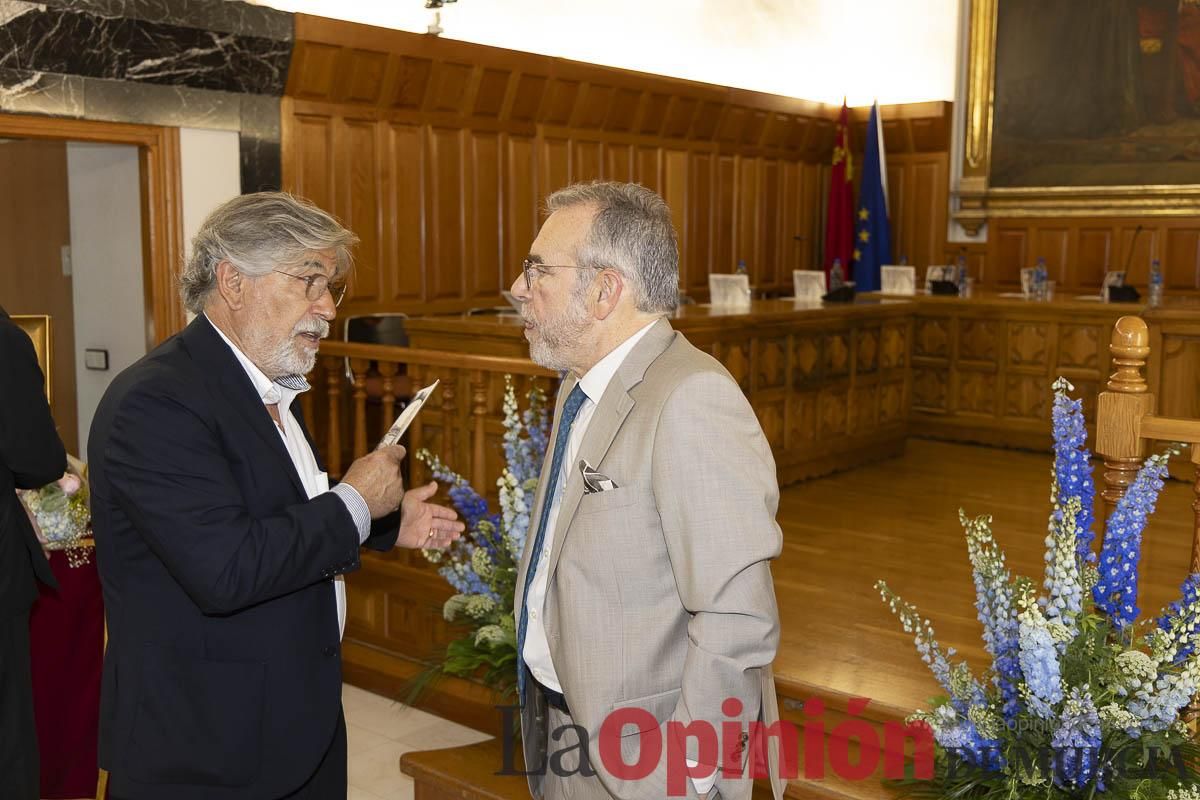 Así se ha vivido el emocionante acto del nombramiento de 'Hijo Predilecto' de Caravaca al doctor Juan Manuel Laborda