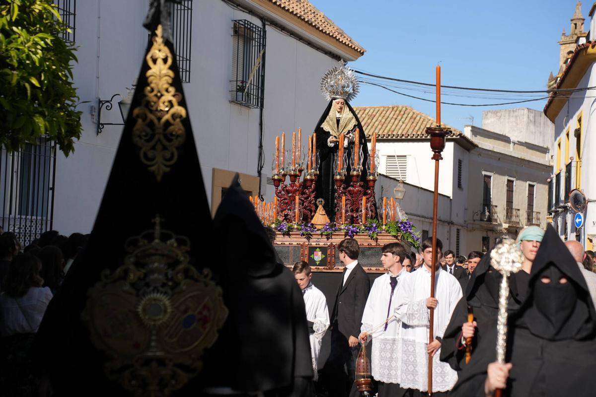 La sobriedad de la Universitaria por las calles de Córdoba La sobriedad de la Universitaria por las calles de Córdoba