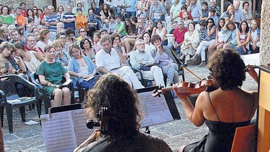 Música y sorpresas conquistan el atardecer de Aldán - Faro de Vigo