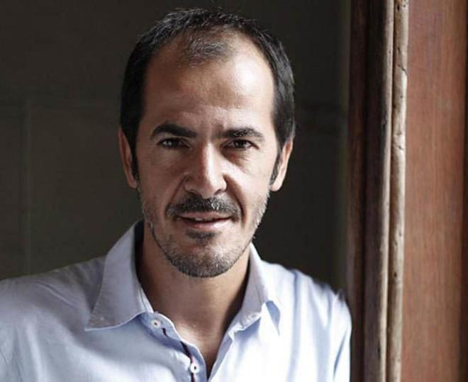 Francisco Esteban Bara: "Hi ha professors universitaris que fa 19 anys que repeteixen la mateixa classe"