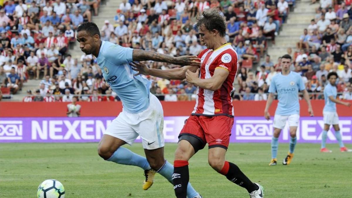 La lesión de Marc Muniesa deja la defensa del Girona bajo mínimos
