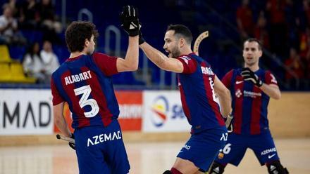 Alabart y Bargalló celebran un gol