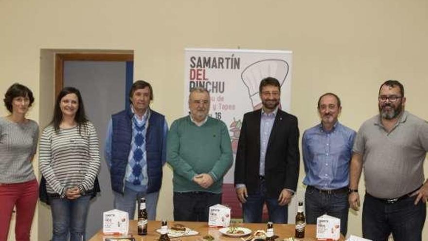 Asistentes a la presentación de &quot;Samartín del Pinchu&quot;.