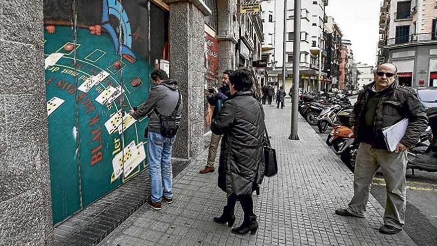 Los accesos a la sala de juegos permanecen precintados desde enero de 2015.