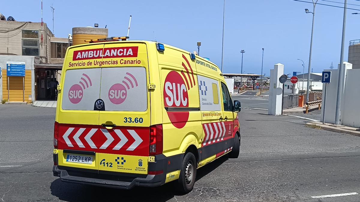 El amplio despliegue de emergencias tras la explosión en el polígono de Salinetas
