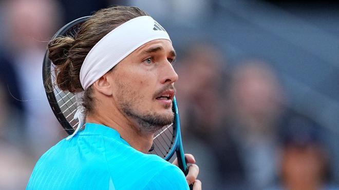 Zverev incendia las redes: deja de seguir a Alcaraz y Sinner