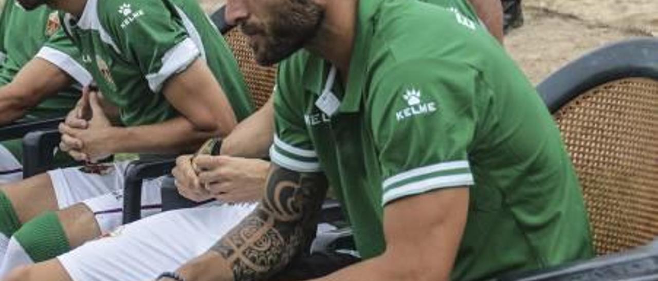 Armando Lozano, músculo para la defensa del Elche