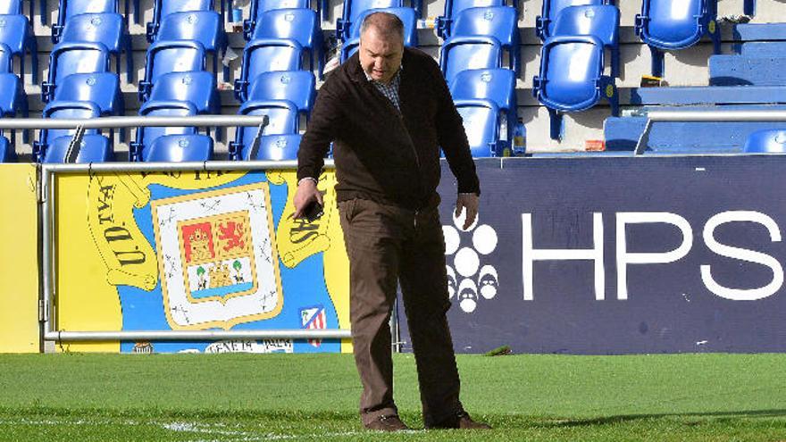 Ramírez, presidente de la UD, en el Estadio de Gran Canaria.