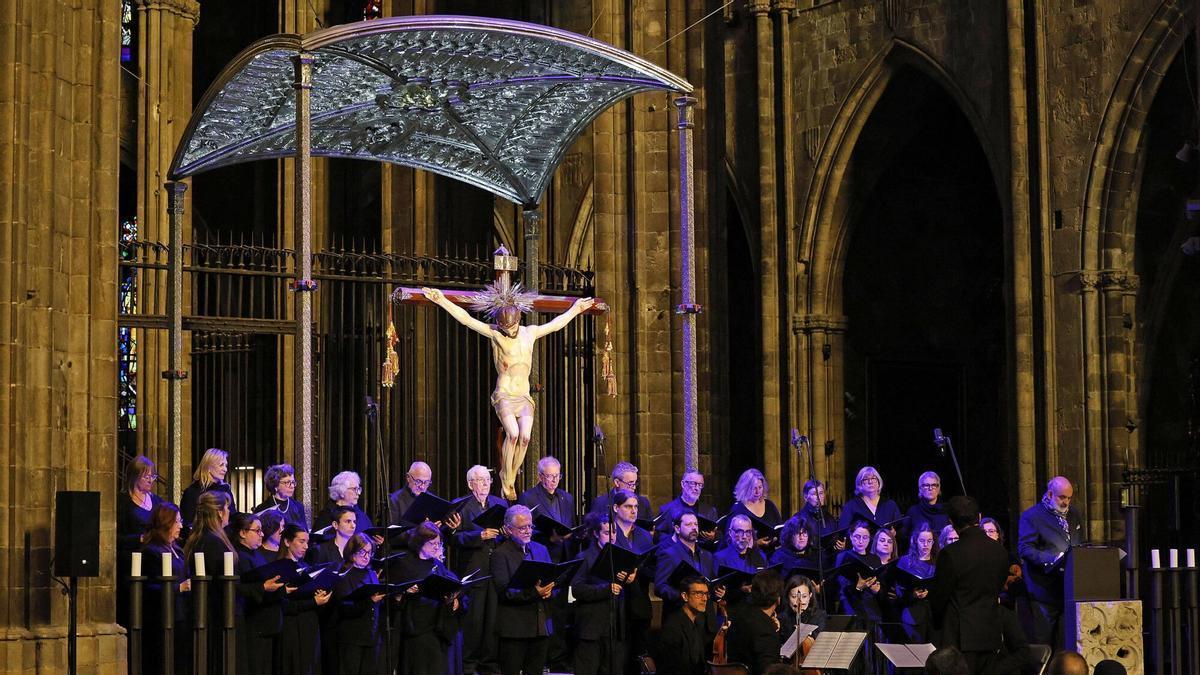 Les imatges del concert de la Polifònica a la Catedral de Girona