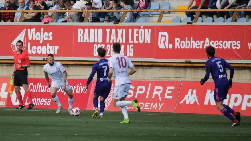 Un lance del partido en el Reino de León. // Cultural