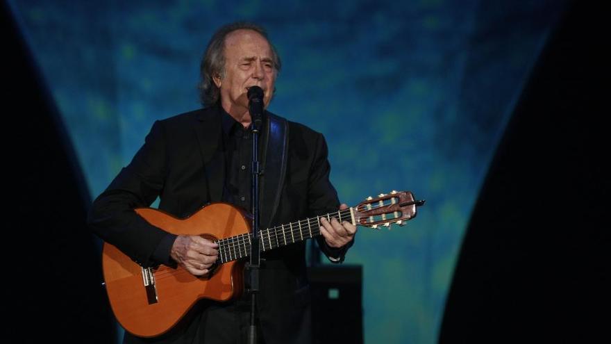 Joan Manuel Serrat, ayer en A Coruña. // Casteleiro