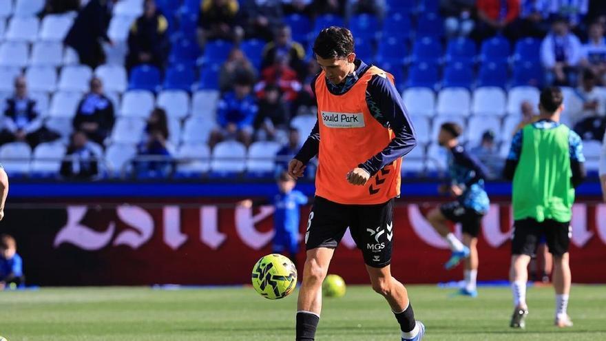 Juanpe encamina su adiós al Málaga CF: fuera del entrenamiento y de la convocatoria